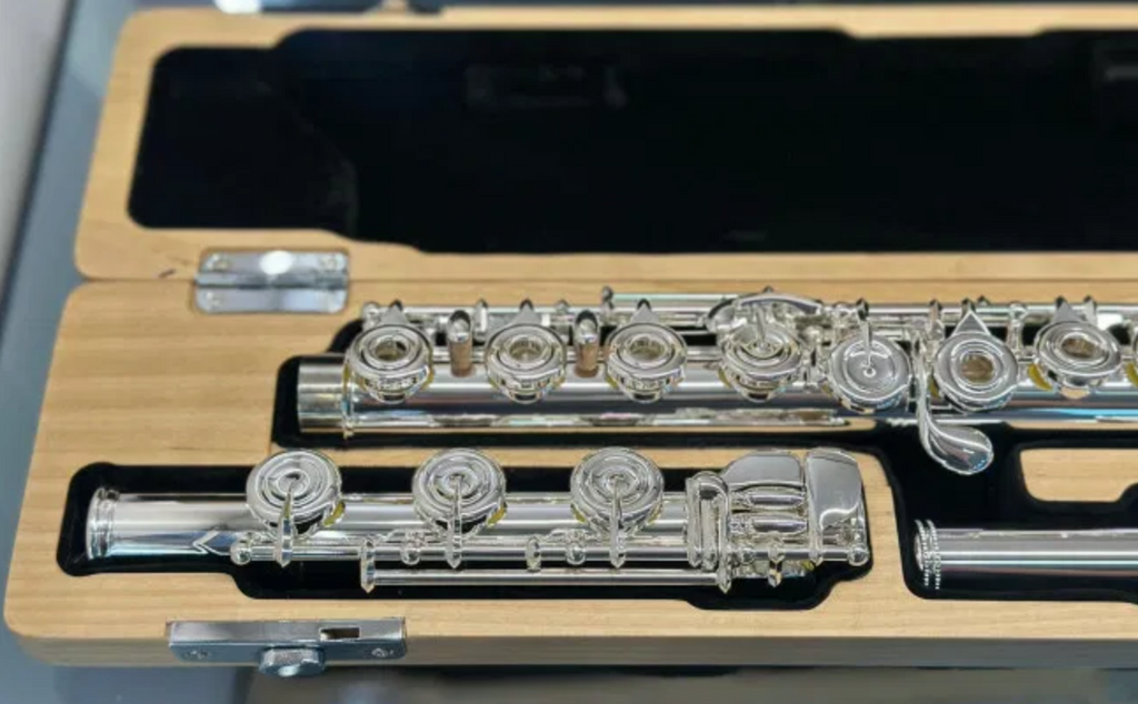 BERNHARD HAMMIG FLAUTO TRAVERSO ARGENTATO DISCENDENTE AL SI B1278