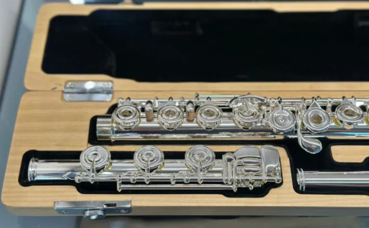 BERNHARD HAMMIG FLAUTO TRAVERSO ARGENTATO DISCENDENTE AL SI B1278